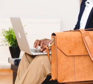 Best Work Bags 2025: Stylish, Spacious & Laptop-Friendly